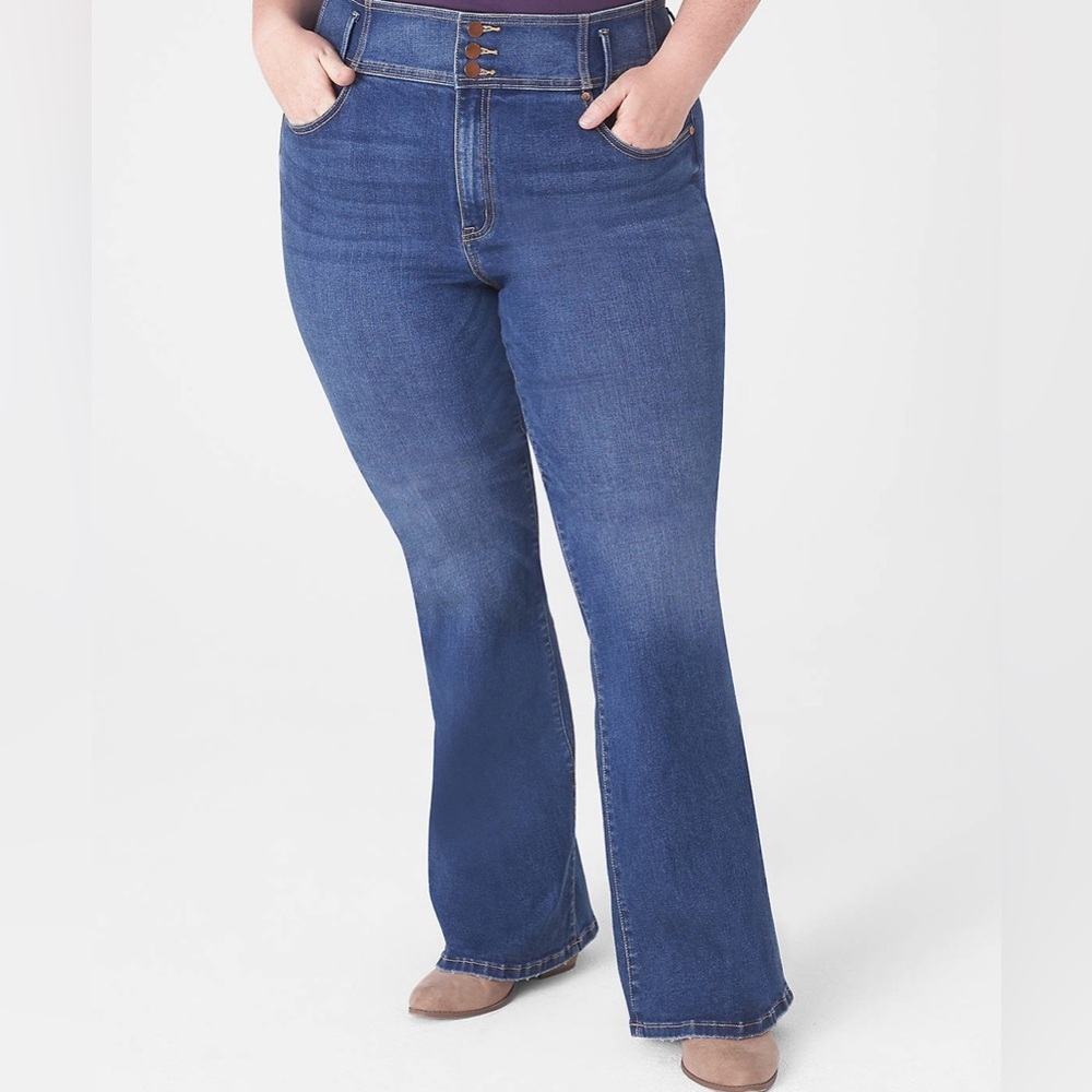 Lane Bryant Flex Magic Waist Ultra High Rise Medium Blue Flare Jeans Size 14
